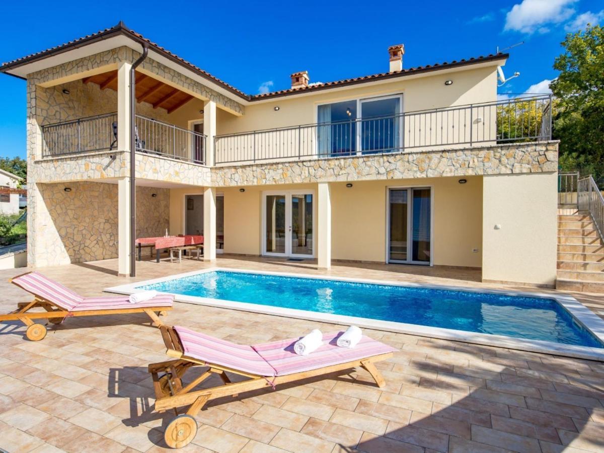 Villa Valente With Pool Labin  Exterior photo