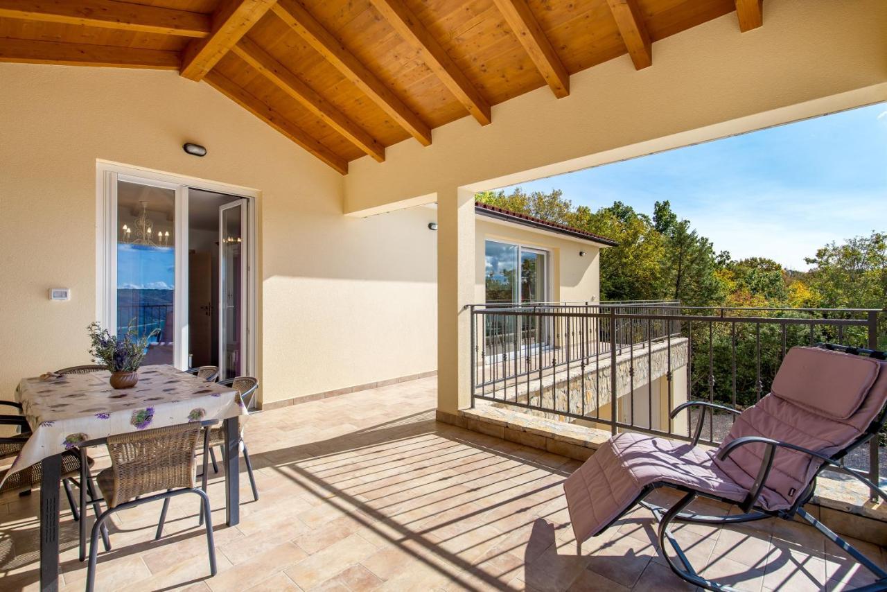 Villa Valente With Pool Labin  Exterior photo