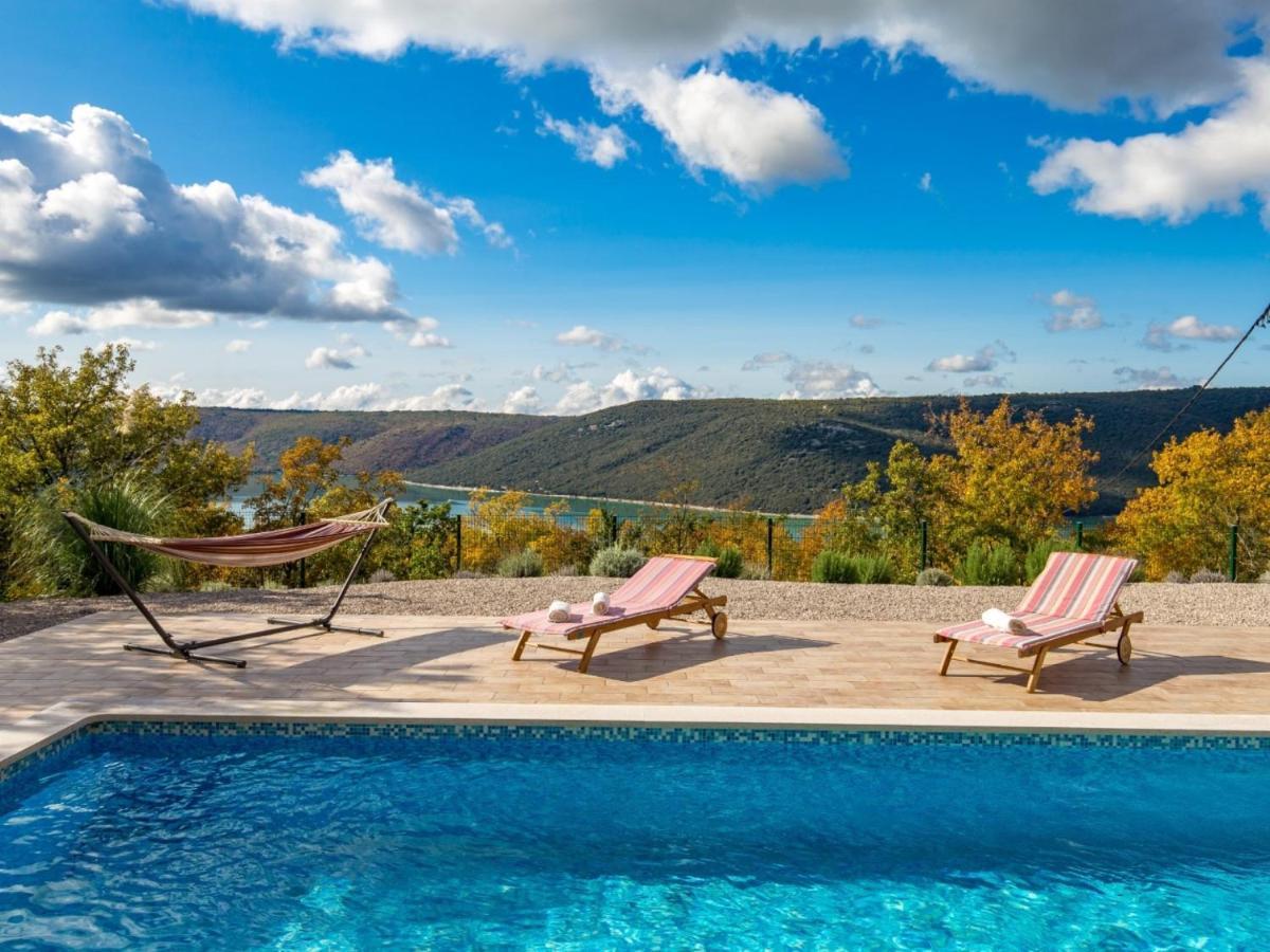Villa Valente With Pool Labin  Exterior photo